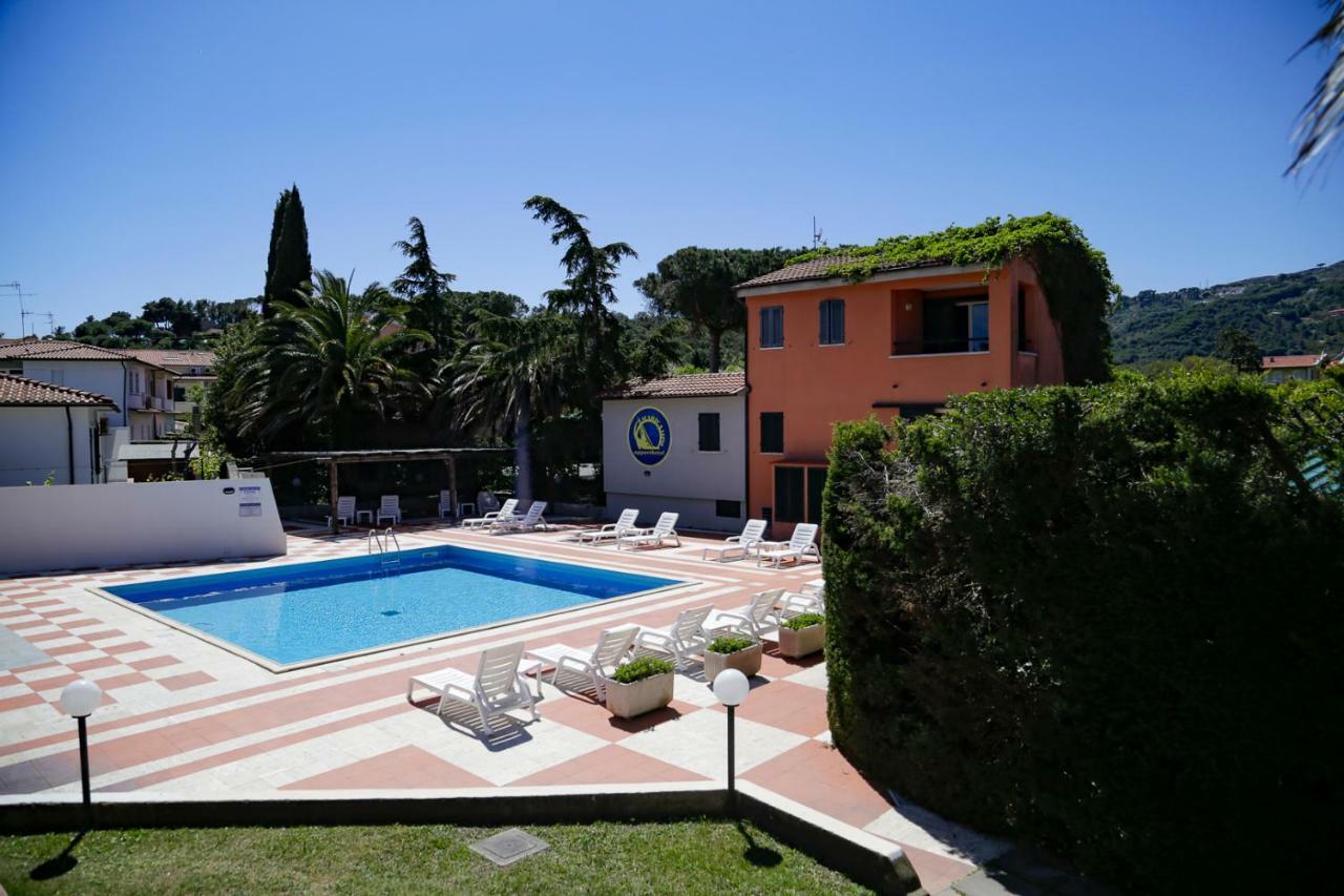 Appartamenti Maricampo By Helloelba Marina di Campo Zewnętrze zdjęcie