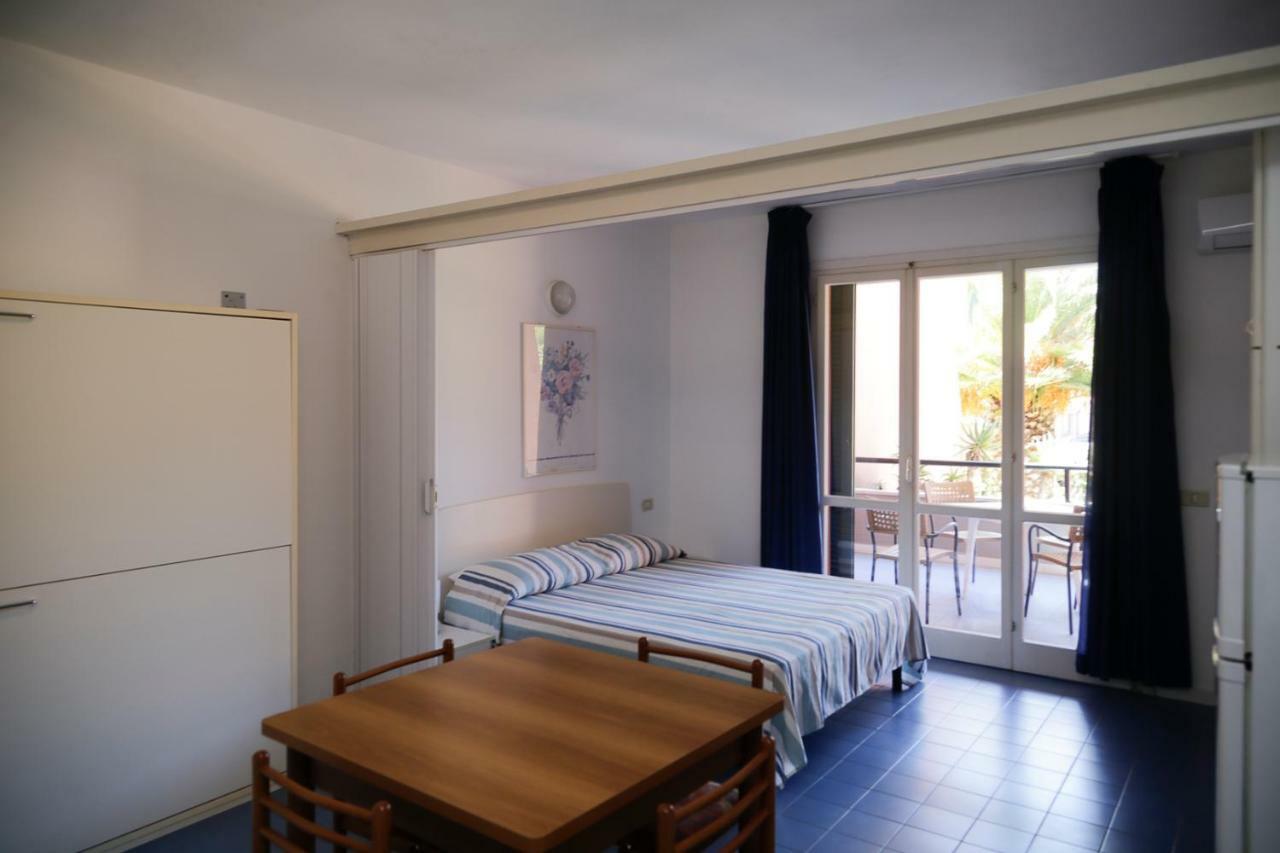 Appartamenti Maricampo By Helloelba Marina di Campo Zewnętrze zdjęcie